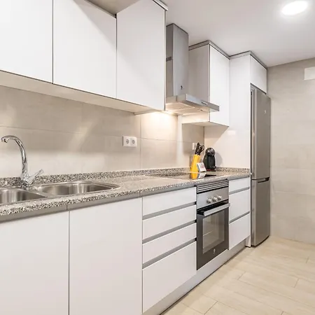 Santa Margarita Deluxe 14-c Levante Appartement *